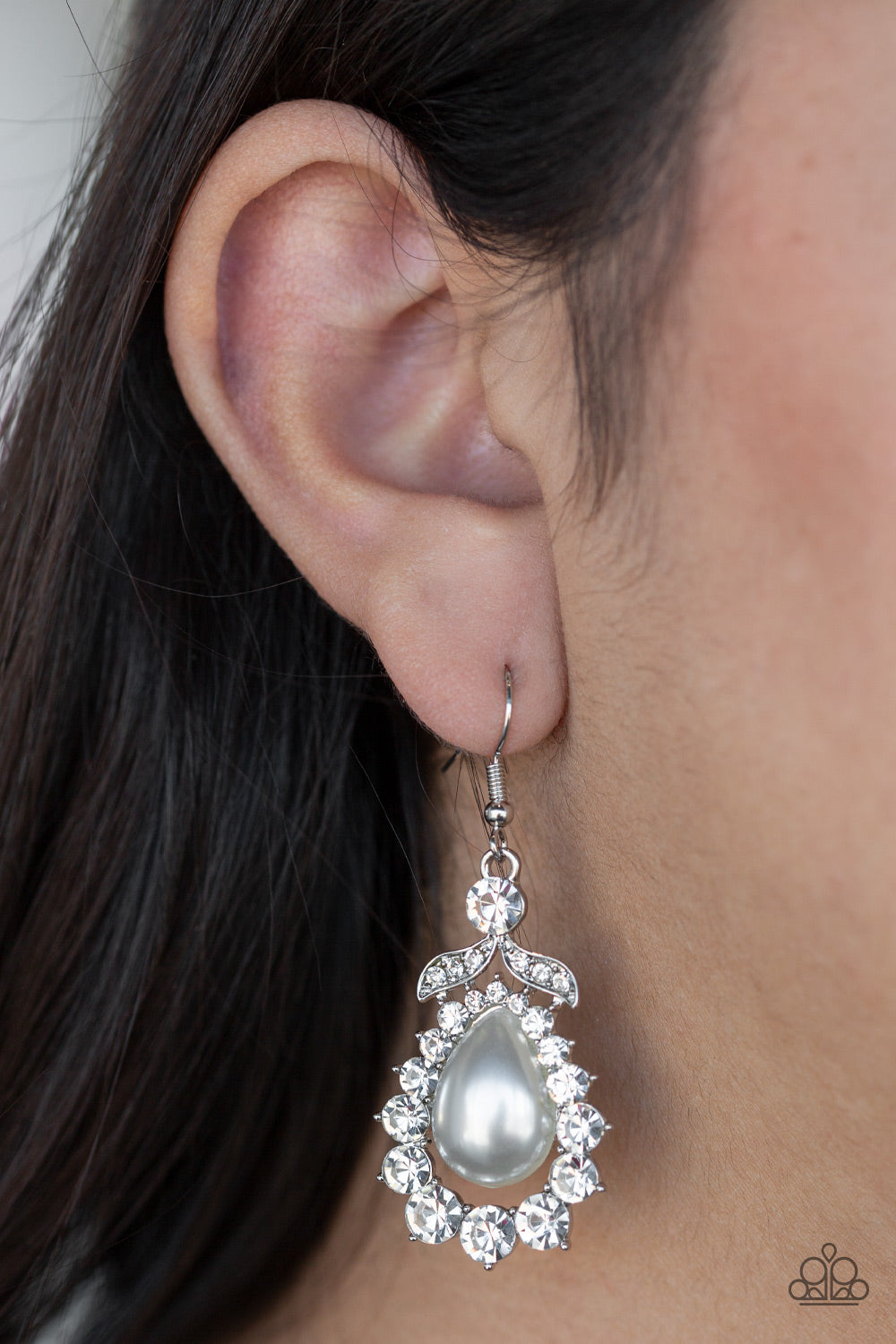 Award Winning Shimmer- White #582ER